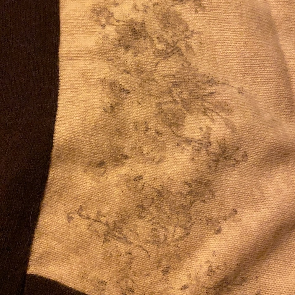 Wool poncho - Picture 6 of 6